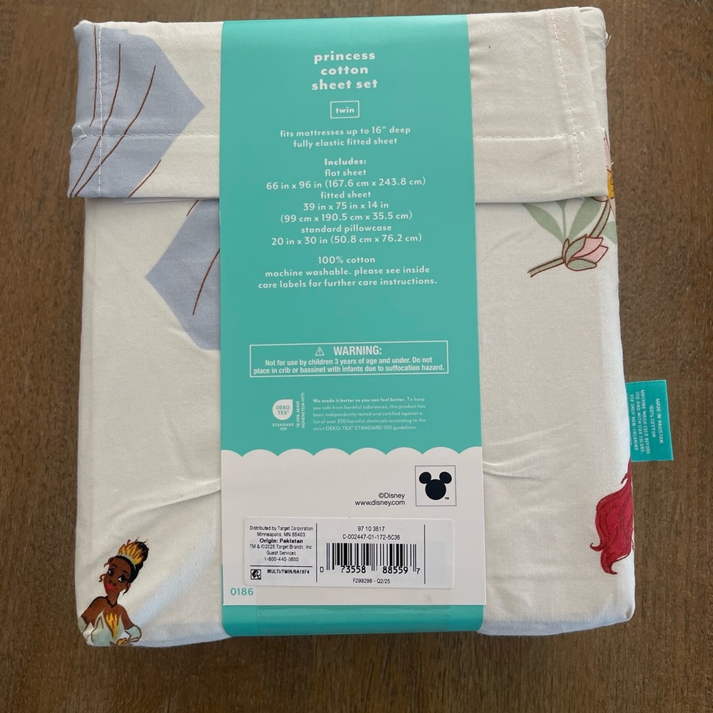 Twin Princess Characters Kids' Sheet Set - The Disney Collection by Pillowfort - Picture 6 of 6